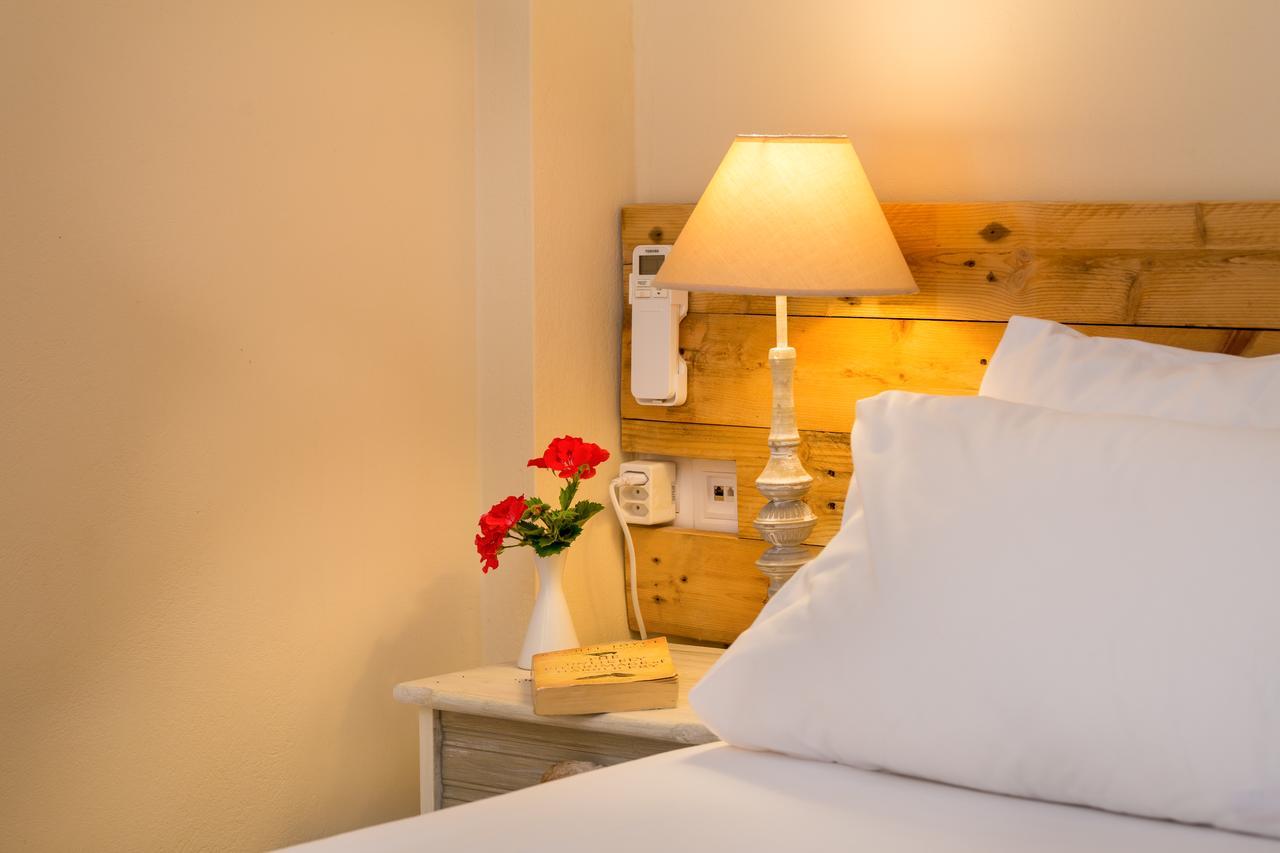Avra Apartments Kalívesz Kültér fotó